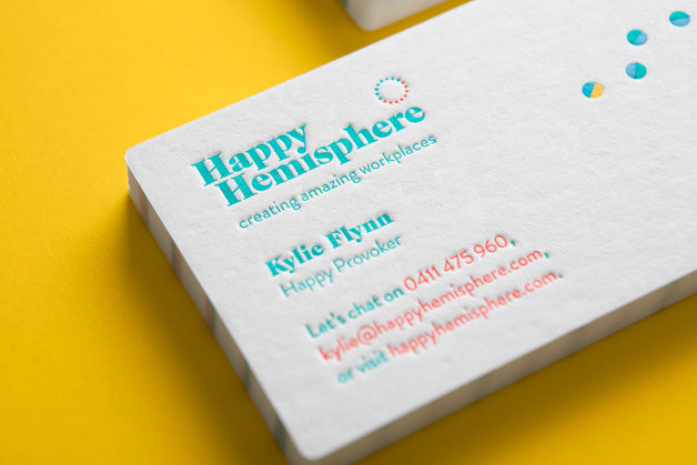 How to Create an Appealing Business Card and Eye-Catching Display