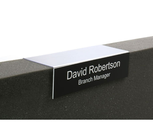 PNHH Cubicle Nameplate Hanger with Nameplate